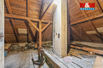 Prodej komerčního prostoru v Žlebských Chvalovicích - 19