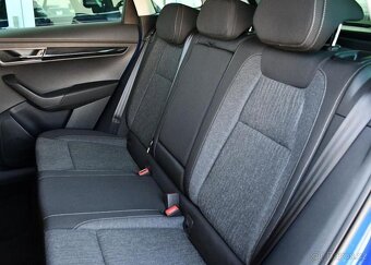 Škoda Karoq 2.0TDi STYLE 4X4 DSG ČR 1M - 19