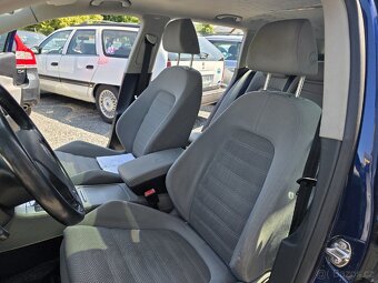 Volkswagen Passat 2.0 TDI DSG Automat Střešní okno - 19