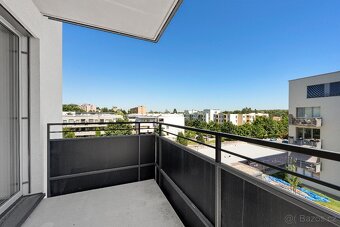 Litomyšl , 2kk, balkon, sklep, komora, garážové stání v domě - 19