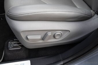 Toyota Highlander 2.5 Hybrid Dynamic Force Executive AWD - 19