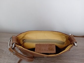 Genuine Leather dámská malá kabelka kožená - 19