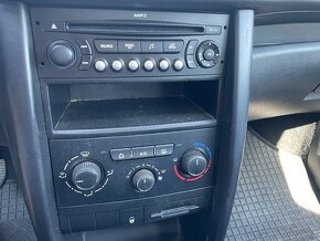 Peugeot 207, 1.4i-70kW 1.majitel NOVÉ V ČR - 19