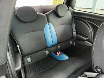 Mini Cooper S 1,6 i,128kw,R56,AUT,XENON,PANO - 19