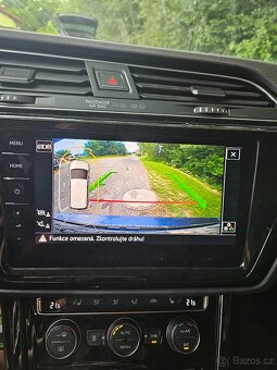 VW Touran 2.0TDI 140kW Highline DSG - 19