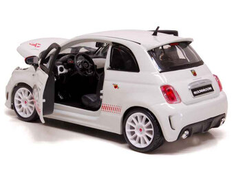 Modely 1:24 rozprodám 200ks historické-součastnost - 19