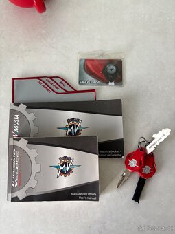 MV Agusta Turismo Veloce 800 - 19