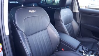 ŠKODA SUPERB LAURIN & KLEMENT 2.0 TDi / 140 kW. 2020 - 19