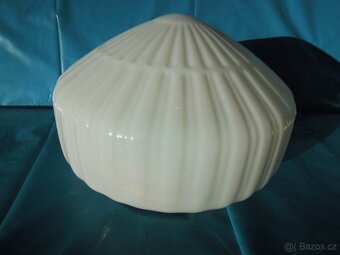 Bakelitové RETRO lampičky . - 19