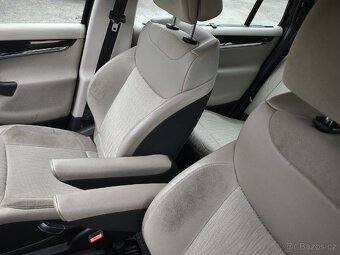 Citroen C4 Grand Picasso 2.0 HDI 7 míst automat - 19