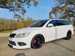 Krásná Octavia RS - 19