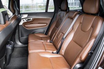 Volvo XC90 2.0 B5 Drive-E Inscription AWD A/T 7m - 19
