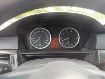 BMW E60 545i - 19