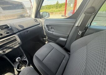 Škoda Roomster 1,2 TSI 63kW KLIMA,SERVISKA benzín manuál - 19
