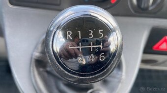 VW Transporter T5, 2.5TDI, 96 kW, spací vestavba - 19
