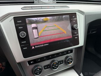 Passat 2.0 tdi 110 kw dsg top stav nove rozvody - 19
