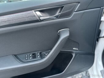 ŠKODA SUPERB 2.0 TDI 110 KW TAŽNÉ COCKPIT TAŽNÉ CANTON m2021 - 19