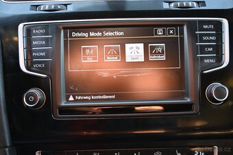 Volkswagen Golf Variant 2.0TDI 135KW GTD 9/2015 - 19