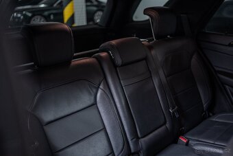 Mercedes-Benz GLE 350d 4Matic AMG 1. maj., HK, DPH - 19