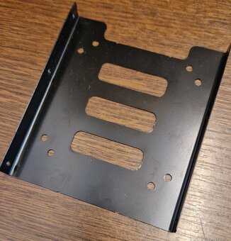 Pevné disky do PC a NTB + redukce, atd.. - 19