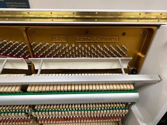 Německé piano Roth &Julius U-121 se zárukou 5 let, doprava - 19