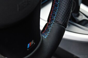 BMW E90 Rad 3 325 i A/T - 19