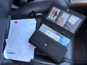 Prodám Mitsubishi Outlander 2.0 di-d 123kw servis, nová STK - 19