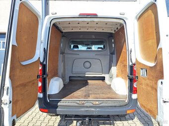 Volkswagen Crafter 2.0 TDI, 7 míst - 19