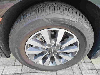 Chrysler Pacifica 3,6 Touring L, nový model, DPH - 19