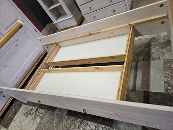 ...Zamluveno...Ložnice Celodřevená - 19