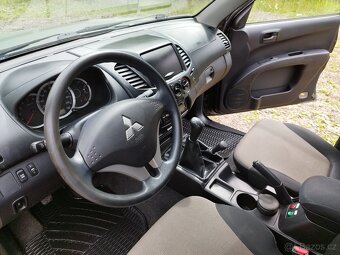 Mitsubishi L200 - 19