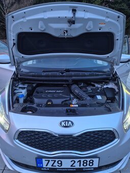 Kia Carens, 1.7crdi. 7-mist. Manual - 19