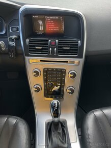 PRODÁNO  Volvo XC60 2017 2.0D4 140kw - 19