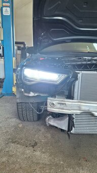 Prodám matrix světlomety Audi A6 C7 facelift - 19