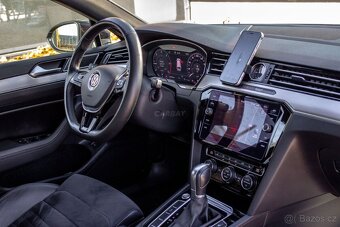 Volkswagen Passat ELEGANCE 2.0TDI 110KW DSG 2018 - 19