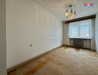 Prodej bytu 3+1 s garáží, 65 m², Žatec, ul. Bratří Čapků - 19