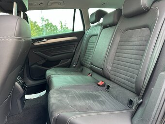 Volkswagen Passat Panorama 2022 - 19