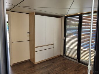 Hausbot 15.4 x 4.2m  NEW Houseboat Zariadeny - 19
