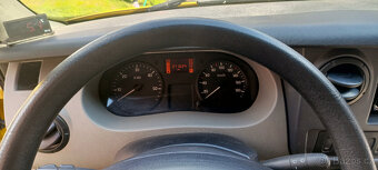 Renault Master 2.5dci 5mist,nezavisle topeni,luzkova uprava - 19