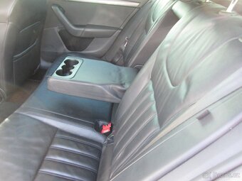 Škoda Octavia III 2.0TDi 110kw Style+ Columbus Webasto - 19