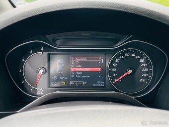Ford S-MAX 2.0TDCI 120KW MANUÁL VÝHŘEV 7MÍST SENZORY PANORAM - 19