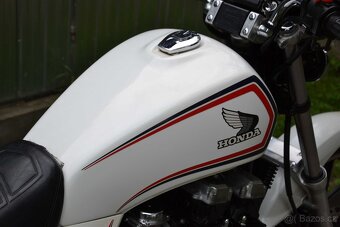 Honda CBX 650E, 1.majitel, 27tkm - 19
