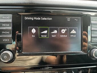 Škoda Octavia III Combi Scout 2,0TDI/ČR/135kW/DSG/4x4/2MAJIT - 19