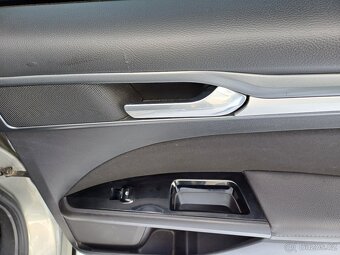 Ford Mondeo combi, 1.6 TDCi, manuál - 19