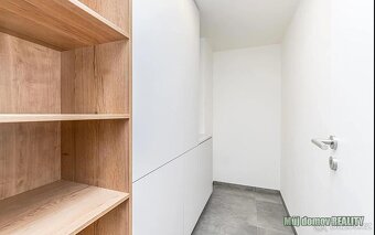 Pronájem loftového bytu 1+kk, 40 m  Praha 3, Žižkov, Malešic - 19