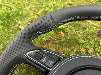 VYHRIVANY AUDI VOLANT - ZREZANY - PERFOROVANA KUZE - 19