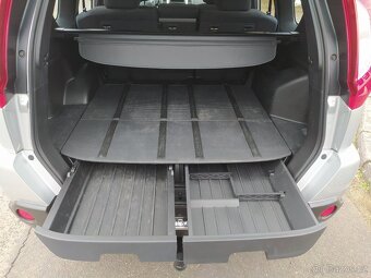 Nissan X-Trail 2.0 dCi 127Kw Elegance 4x4 r.v.2012 - 19