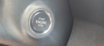 Škoda Karoq TSi 2022 NAVI XENON LED KESSY KAMERA  tažný - 19