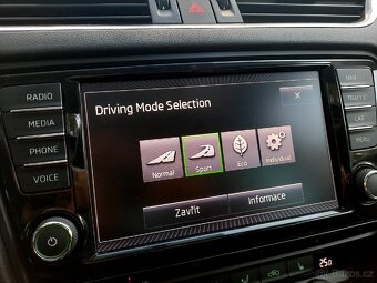 Škoda octavia 2,0 tdi 110 kw 2014 výbava - 19