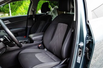 Kia Sportage 1.6 T-GDi HEV Platinum A/T - 19